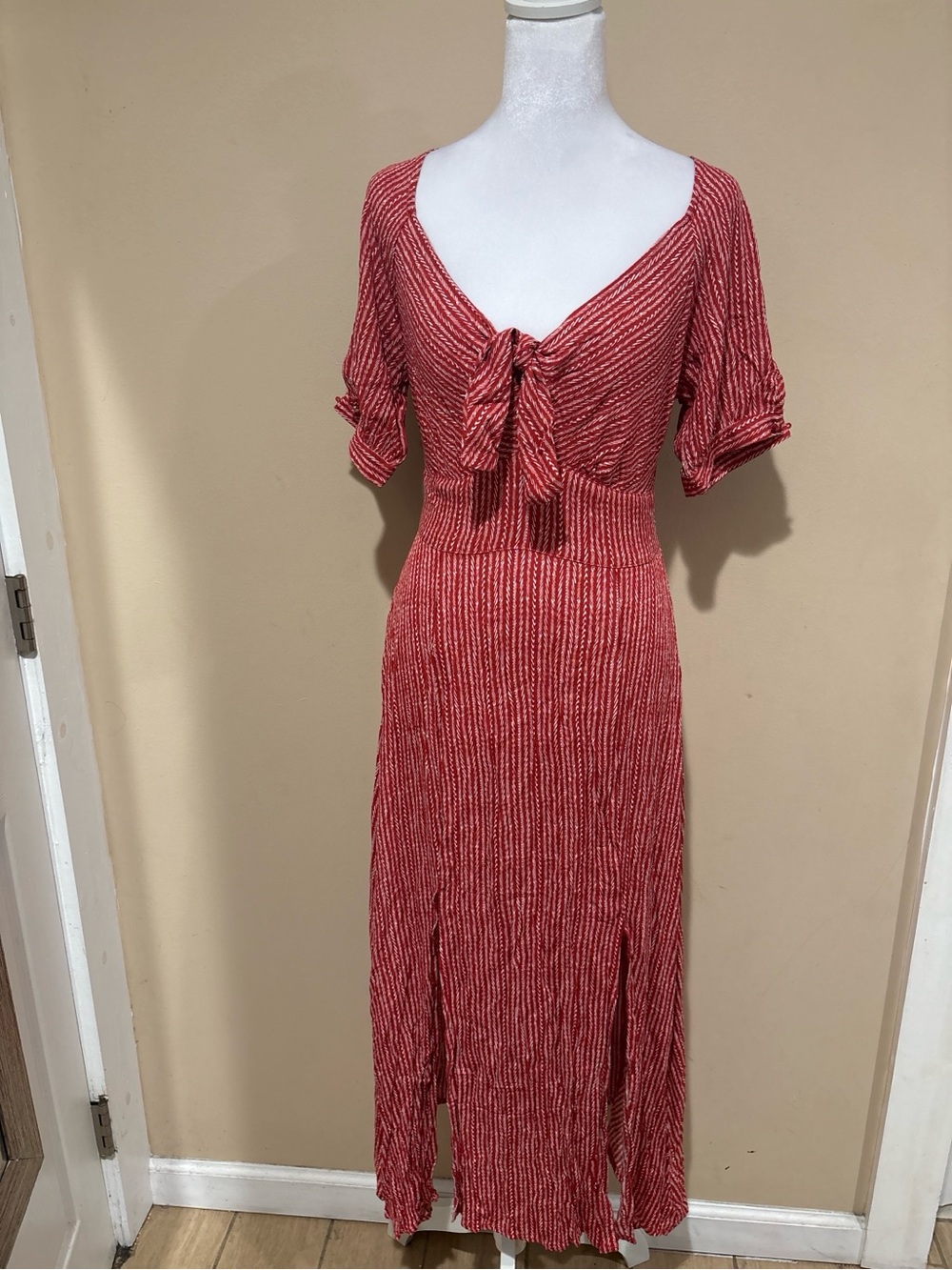 Hayden Red Ribbed Tie-Front Midi Dress
